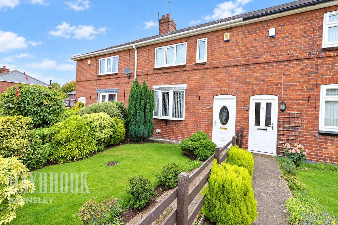 2 bed house for sale, Broomhead Road, Wombwell