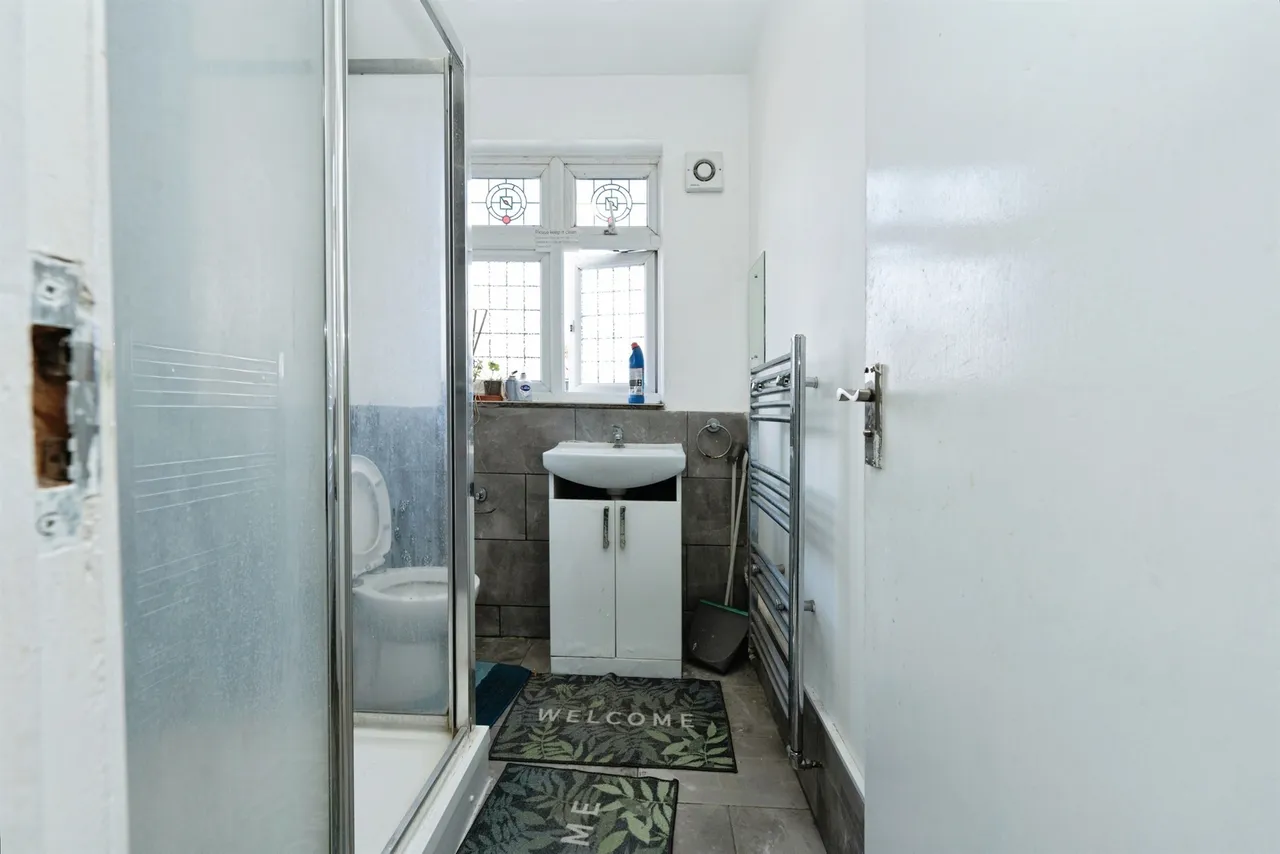 Churchill Avenue, Harrow, HA3, photo 10