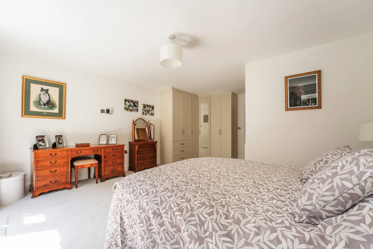 Park Lane, Salisbury, SP1, photo 16