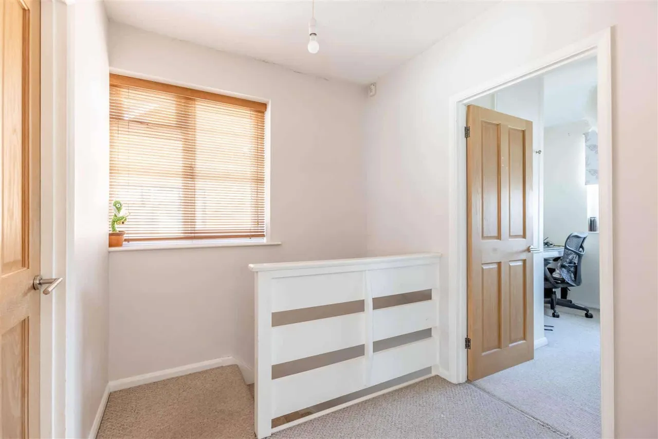 Poolmans Road, Windsor, SL4 4PB, photo 9