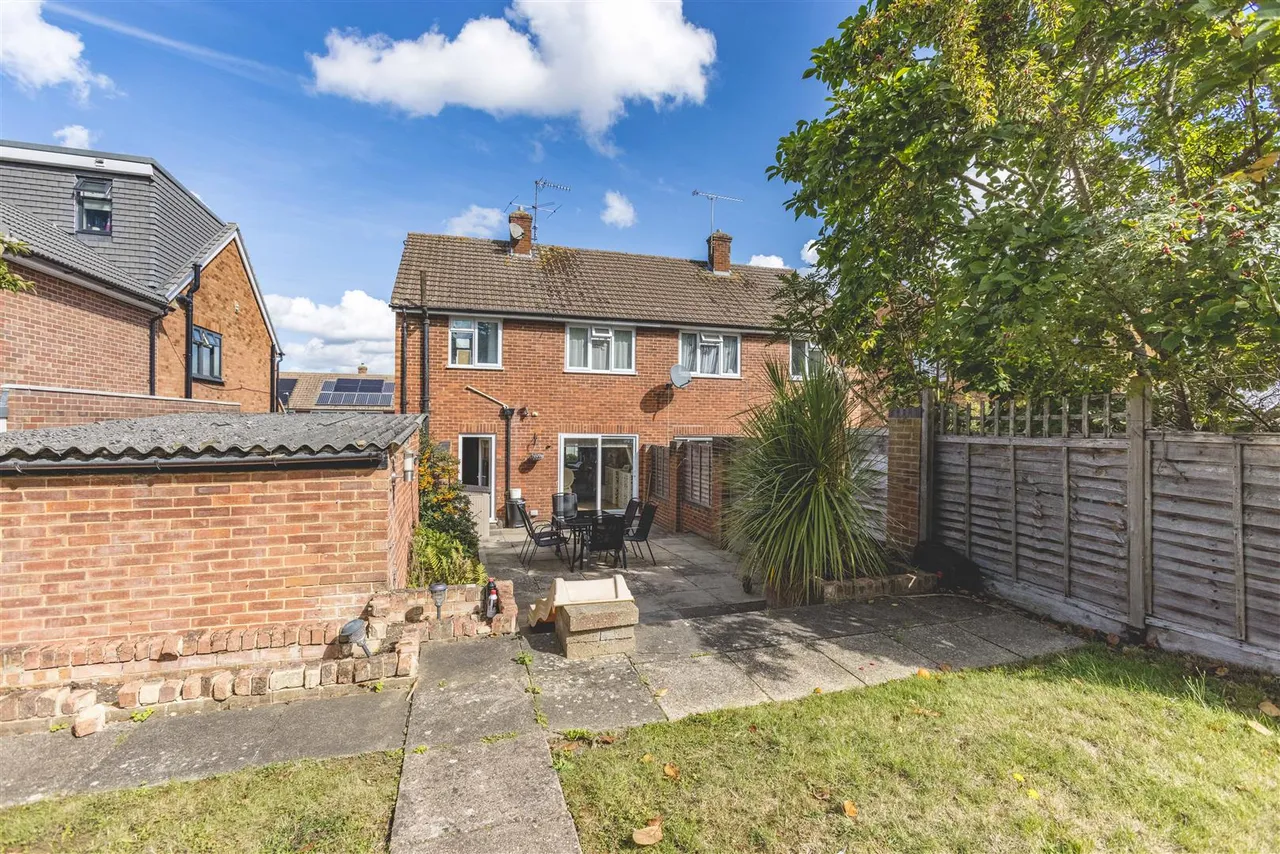 Poolmans Road, Windsor, SL4 4PB, photo 19