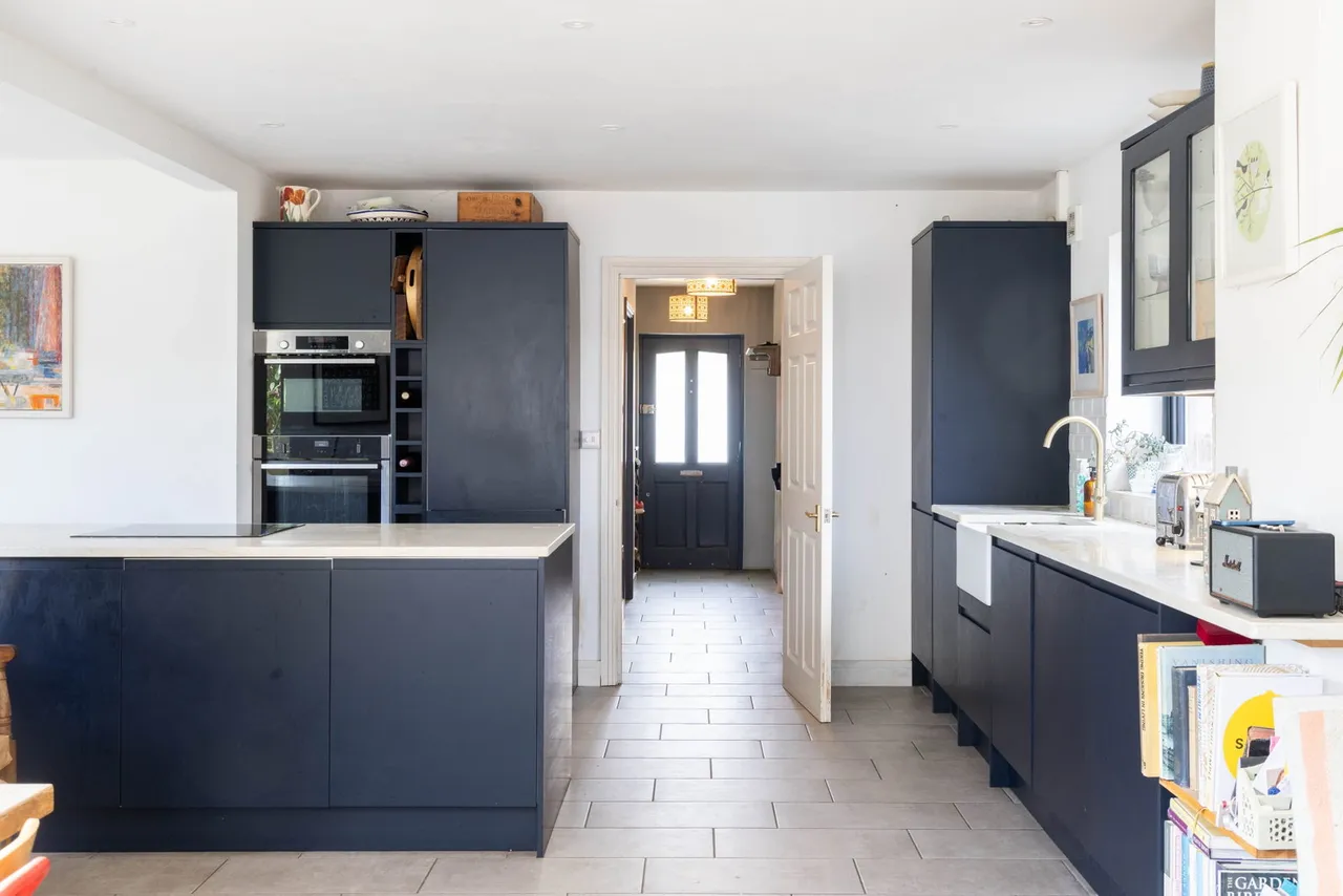 Warminster Road, Beckington, BA11, photo 3