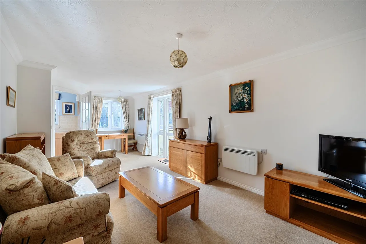 Poole Road, Bournemouth, BH2, photo 3