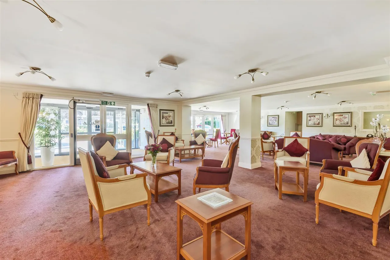 Poole Road, Bournemouth, BH2, photo 14