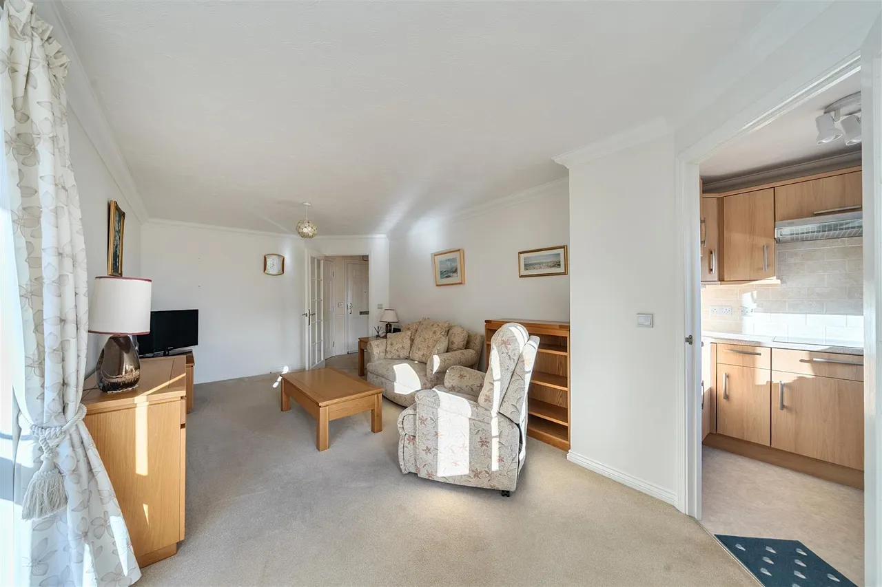 Poole Road, Bournemouth, BH2, photo 4