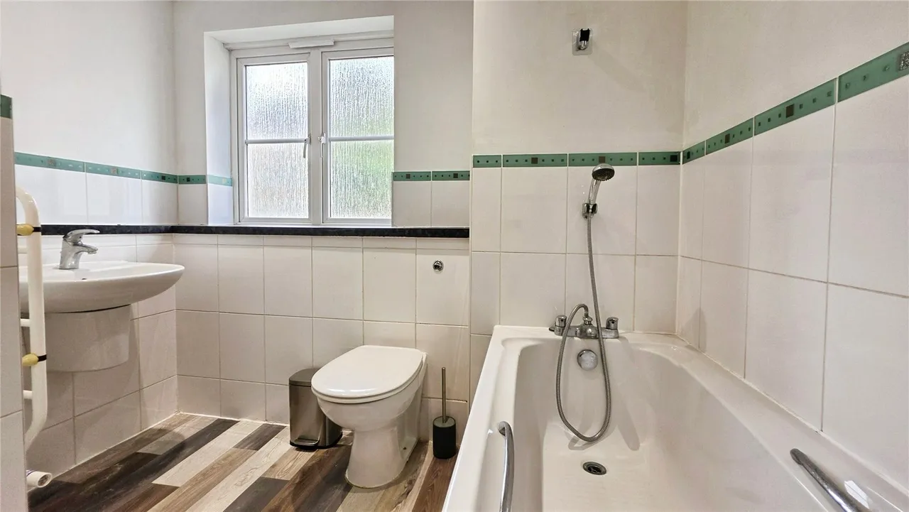 Tufnell Way, Colchester, Essex, CO4, photo 6