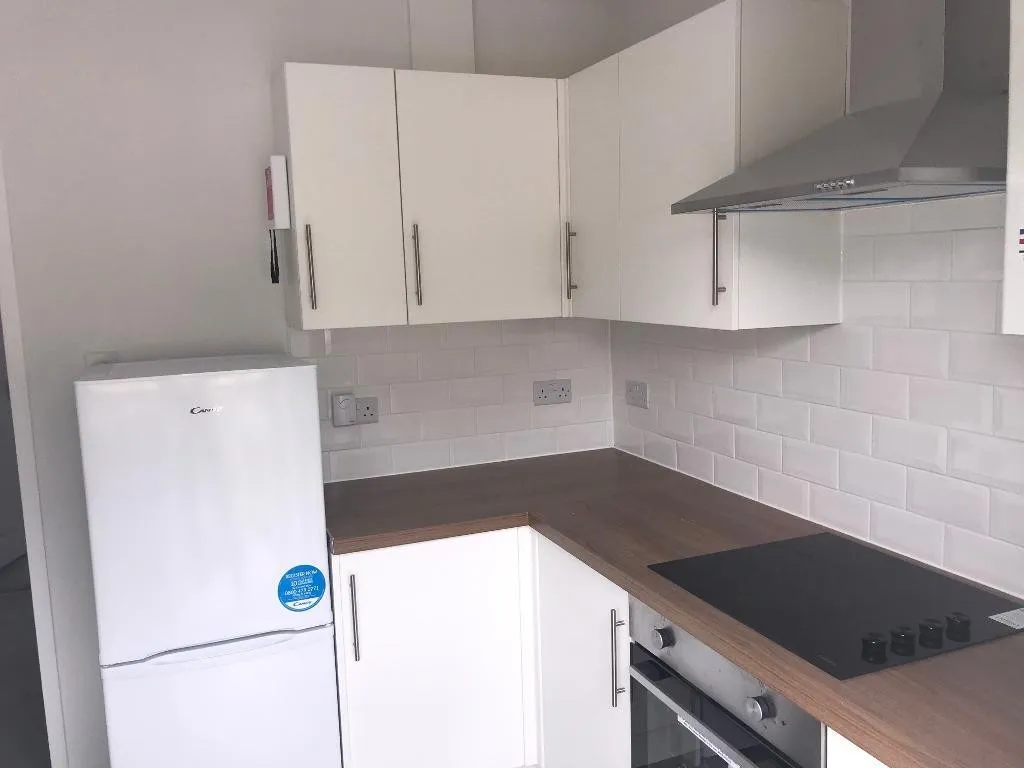 Elmfield Way, Sanderstead, photo 6
