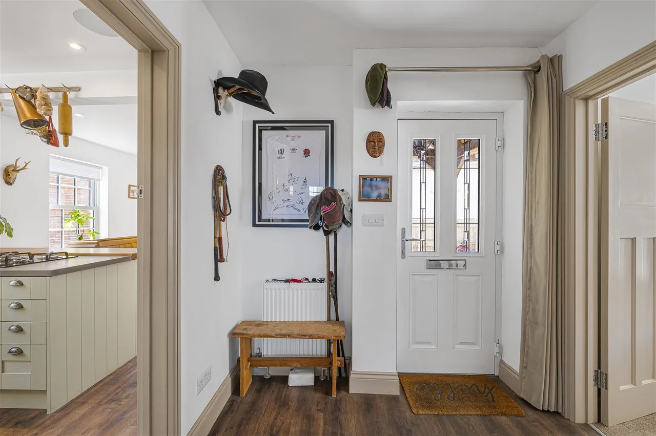 Bramber Lane, Seaford, photo 8