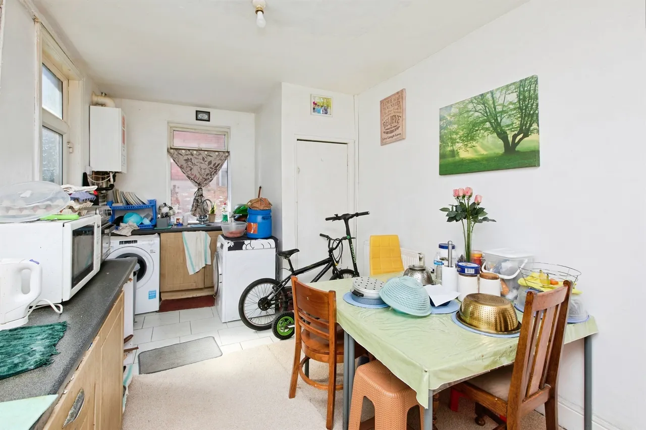 St. Thomas Road, Derby, DE23, photo 9