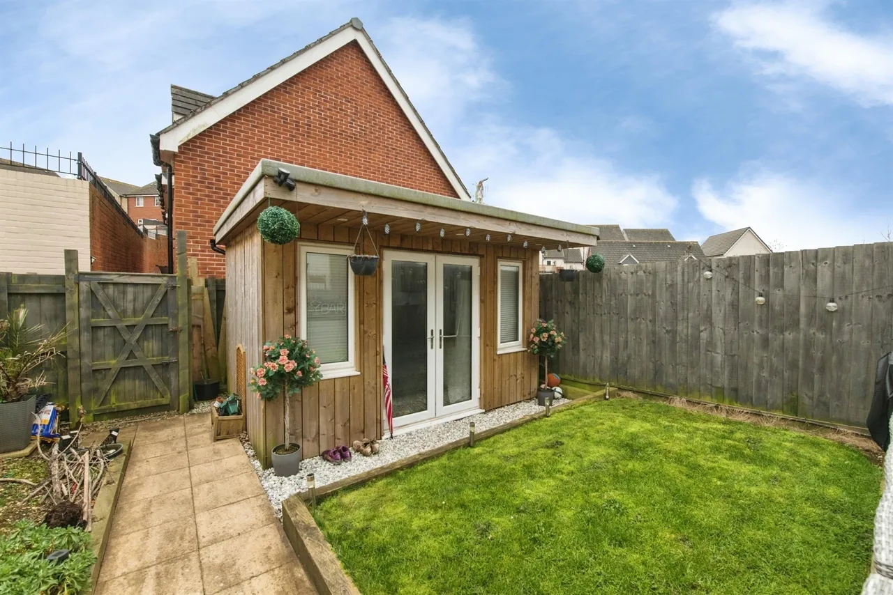 Cloakham Drive, Axminster, EX13, photo 18