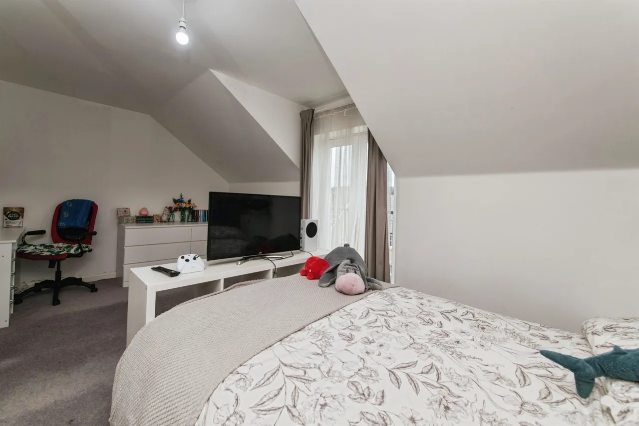 Cloakham Drive, Axminster, EX13, photo 17