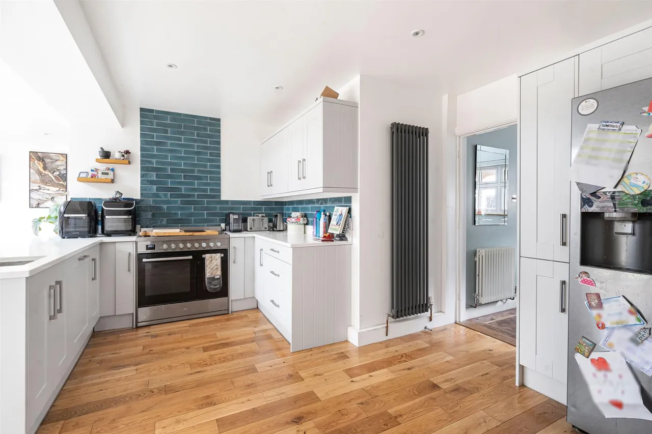 Haverhill Road, Castle Camps, CB21, photo 7