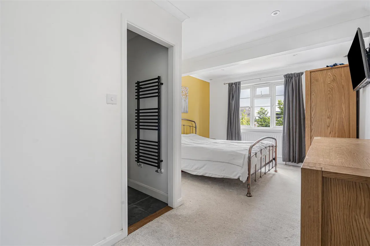 Haverhill Road, Castle Camps, CB21, photo 13