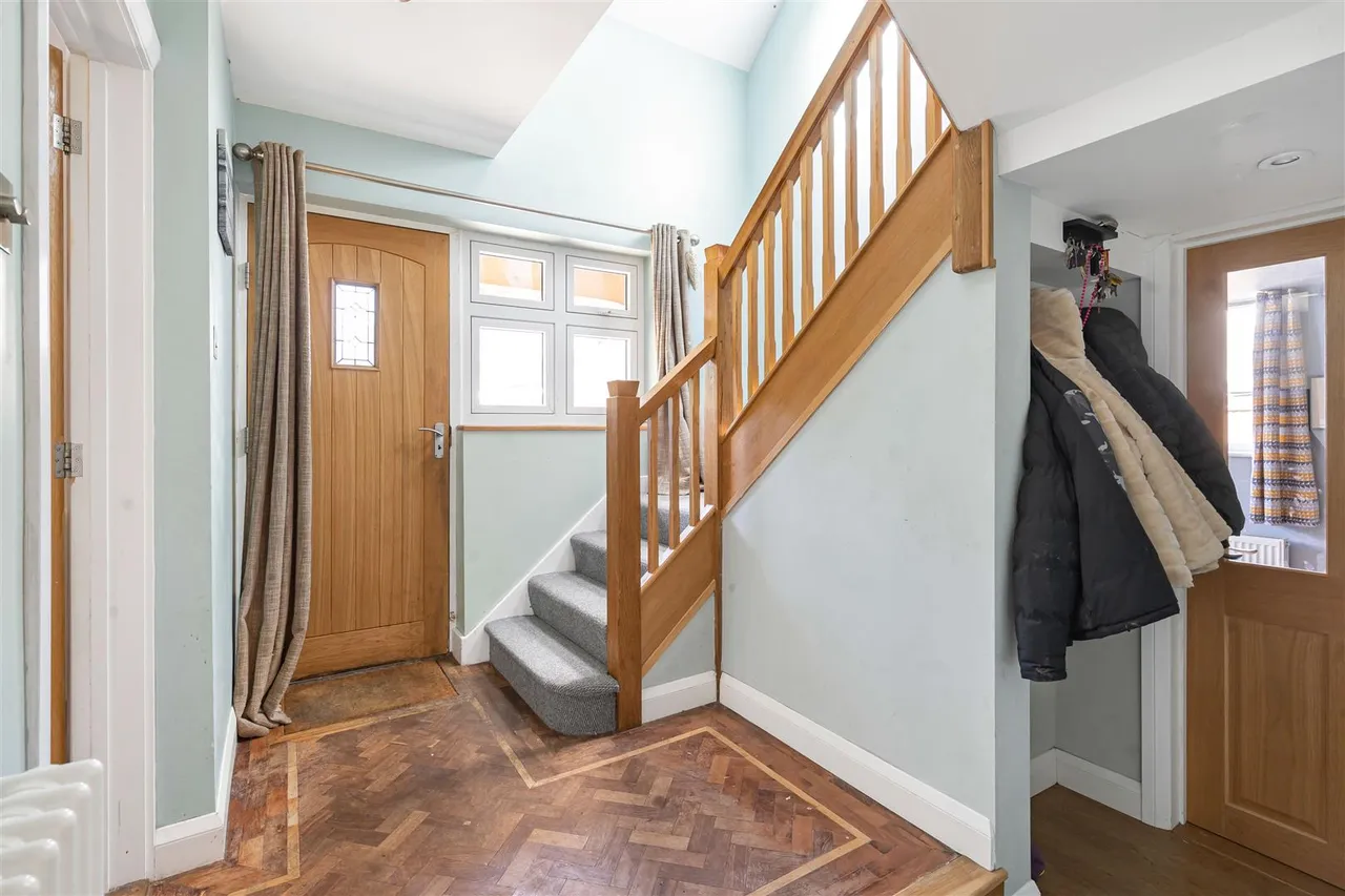 Haverhill Road, Castle Camps, CB21, photo 9