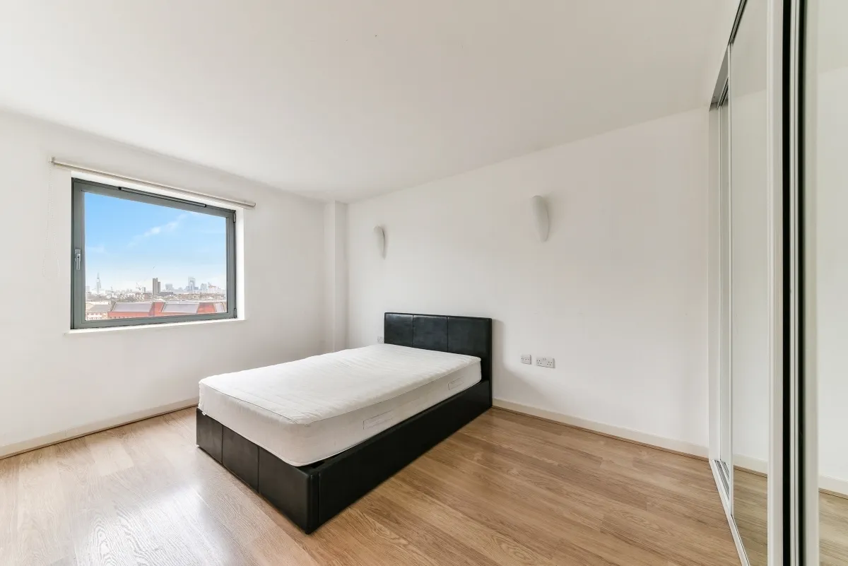 Deals Gateway, London, SE13, photo 7