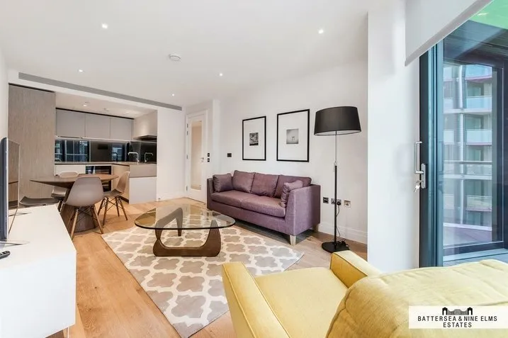 2 bed flat for sale, Riverlight Four, Riverlight Quay, SW11