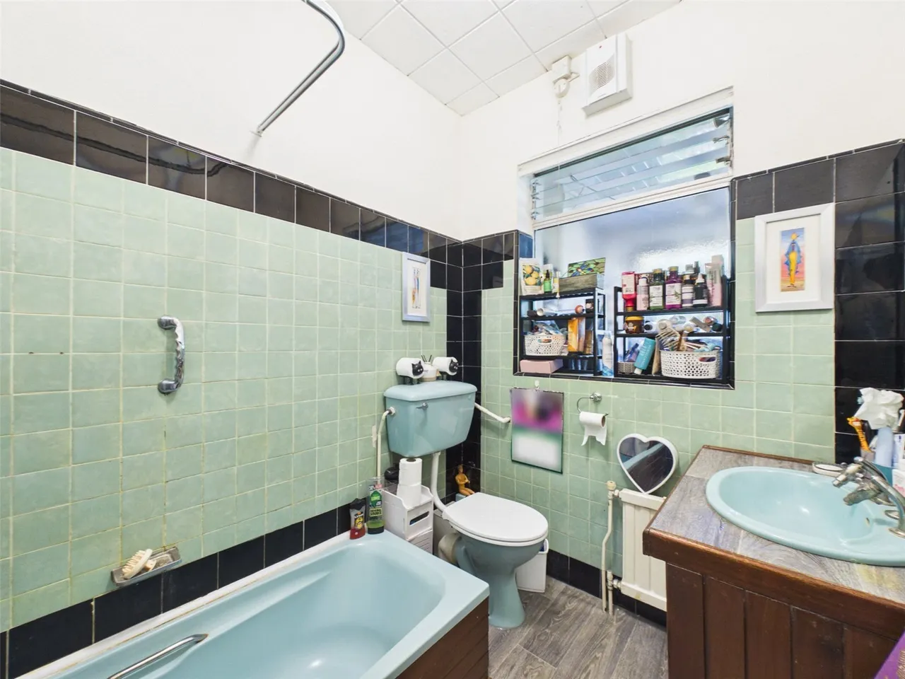 Rosecroft Gardens, Twickenham, TW2, photo 11