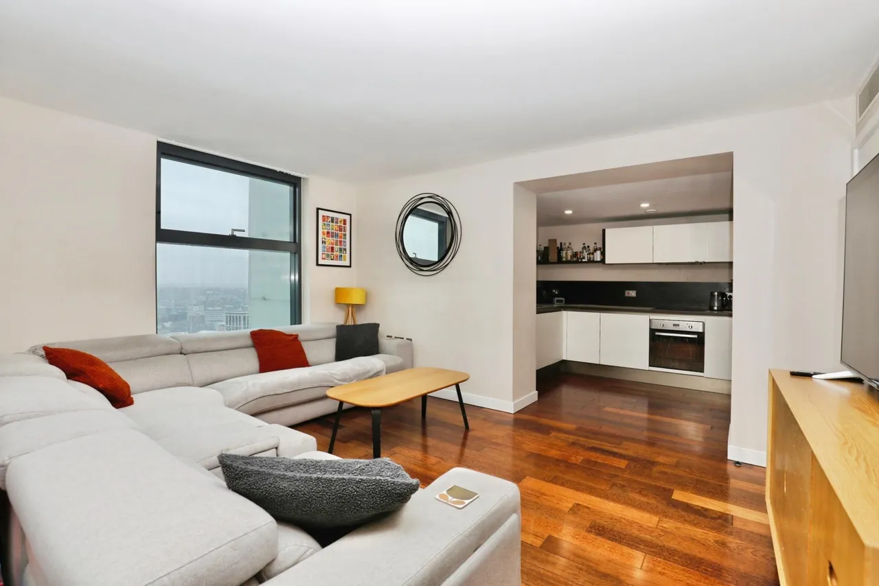 2 bed flat for sale, Brook Street, Liverpool, L3