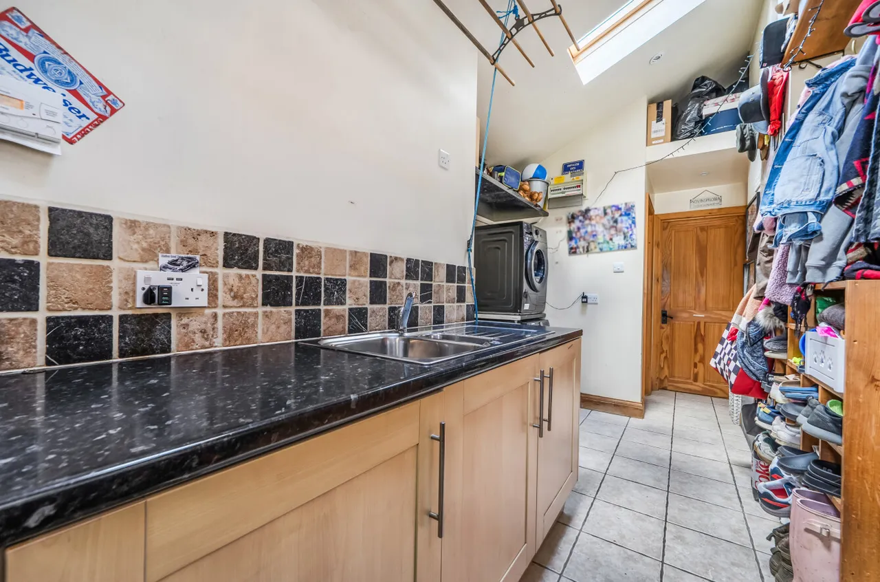 Willow Road, Godalming, GU7, photo 8