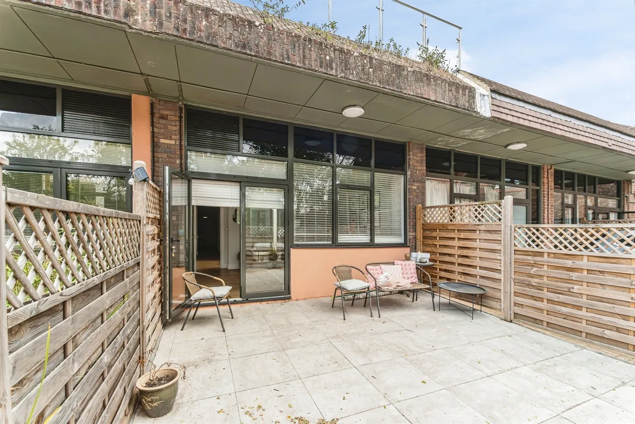 Castle Street, Salisbury, SP1, photo 12