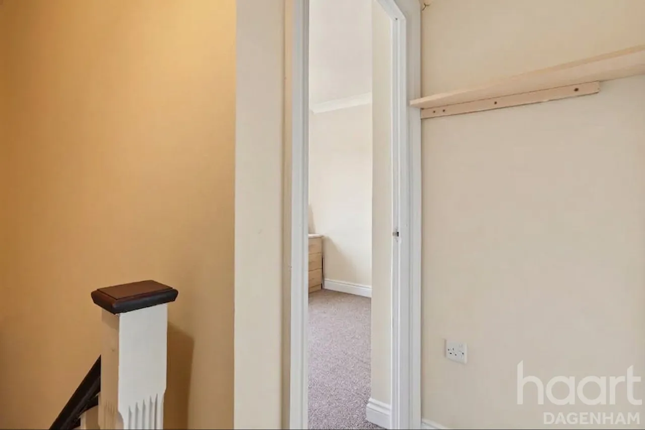 Galleons Drive, Barking, IG11, photo 16