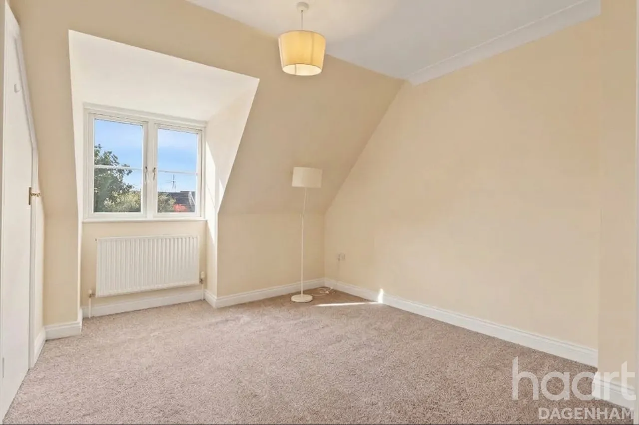 Galleons Drive, Barking, IG11, photo 17