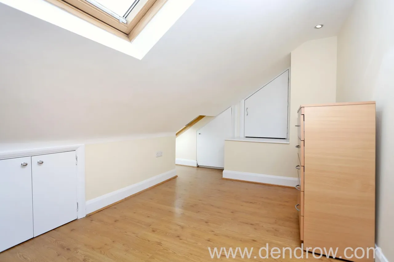 292 Western Avenue, London, W3 0PH, photo 5