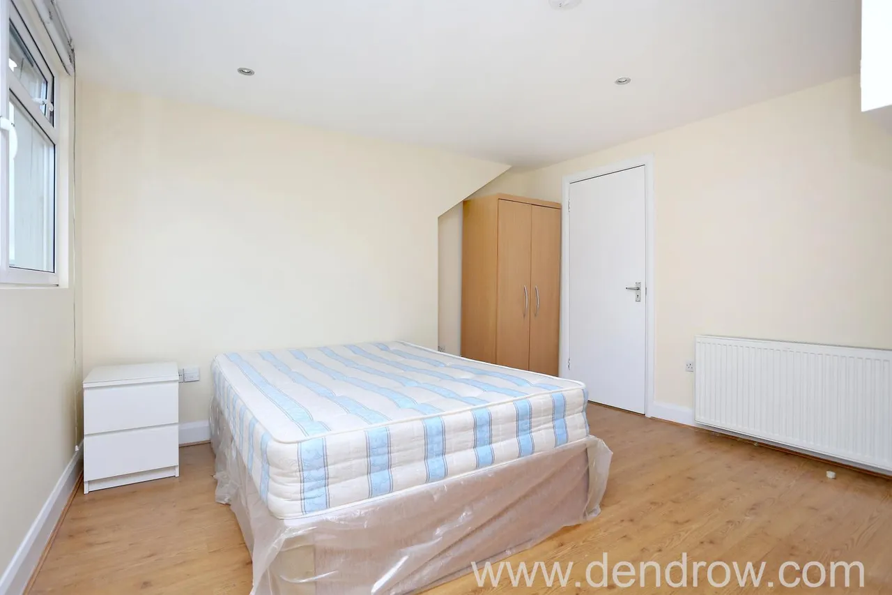292 Western Avenue, London, W3 0PH, photo 7