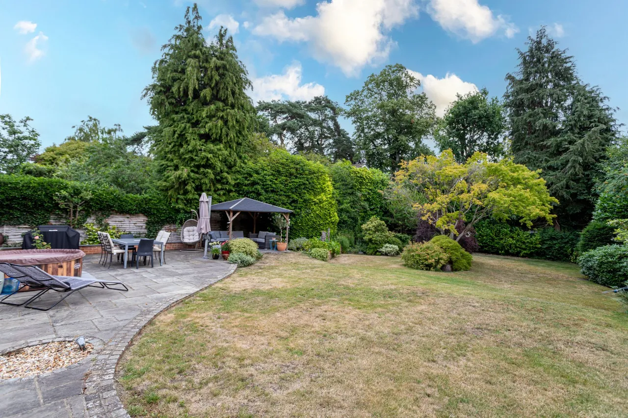 Connaught Road, Fleet, GU51 3RA, photo 27