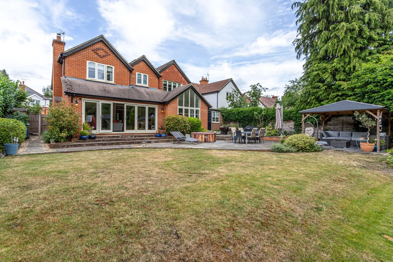 Connaught Road, Fleet, GU51 3RA, photo 25