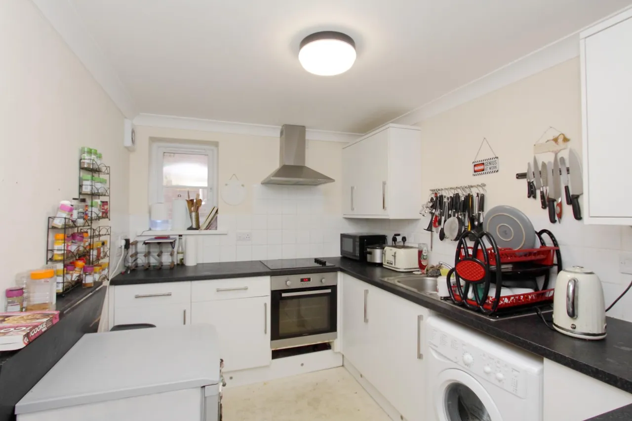 Andover Road, Ludgershall, SP11, photo 11