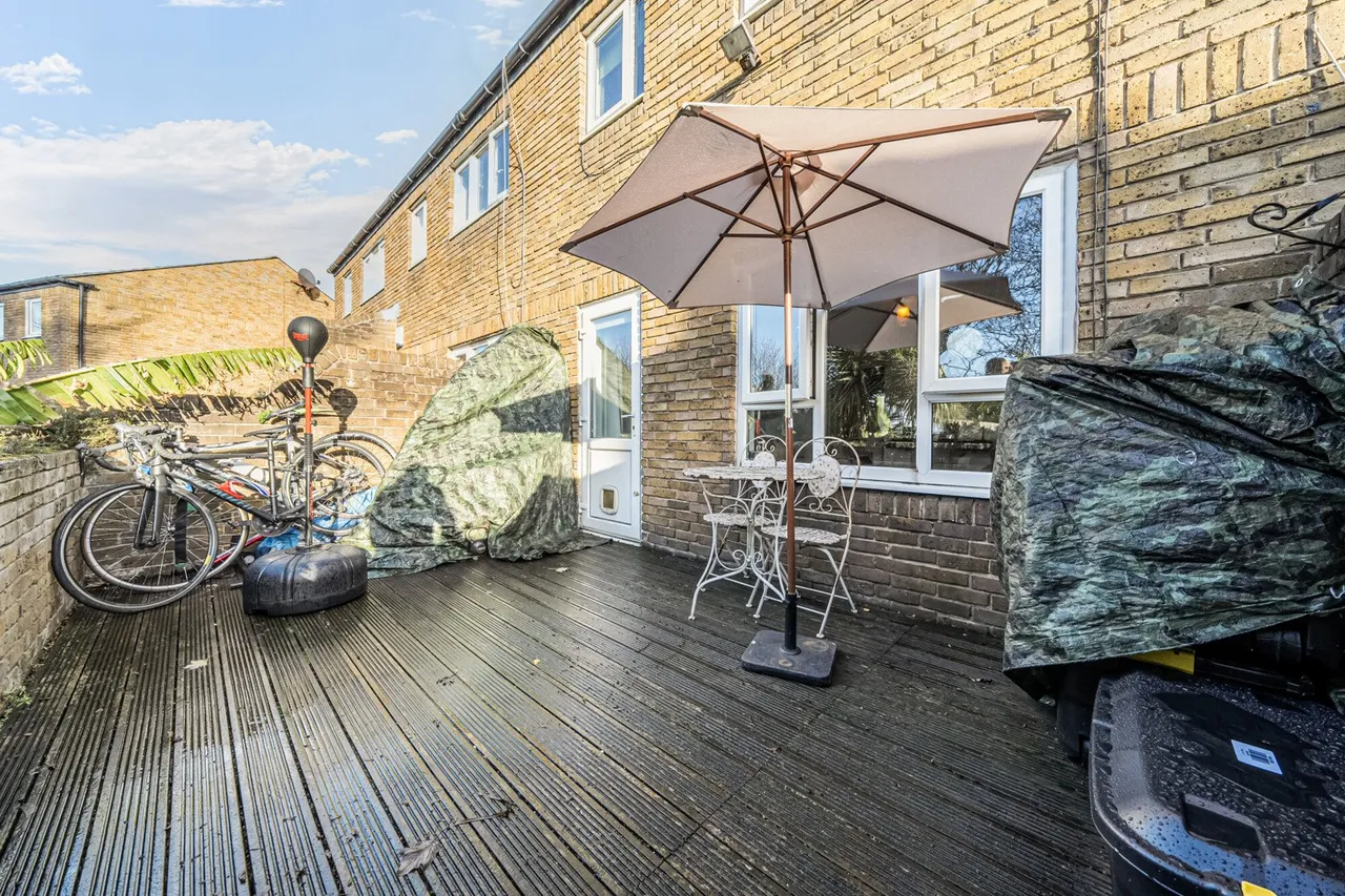 Dutton Street, SE10, photo 15