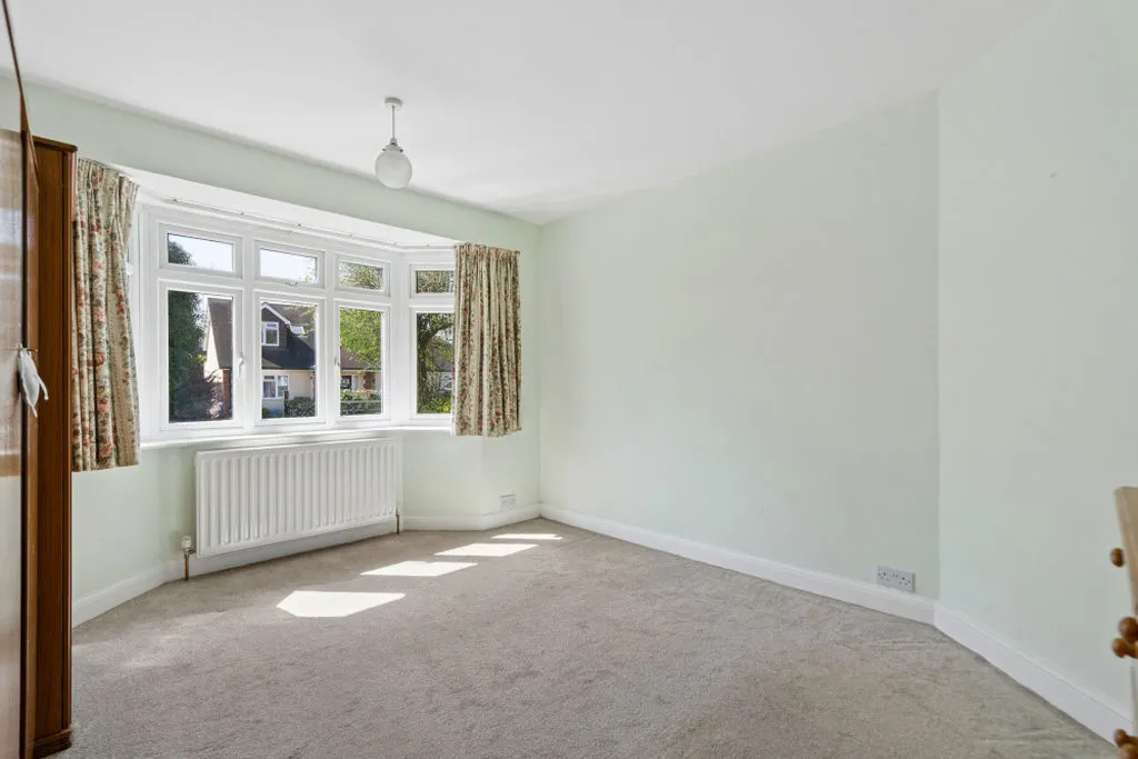 Chalklands, Bourne End SL8 5TJ, photo 9