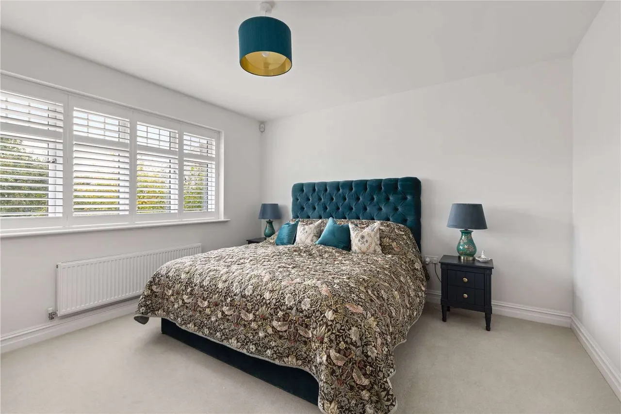 Leith Way, Cranleigh, GU6, photo 13