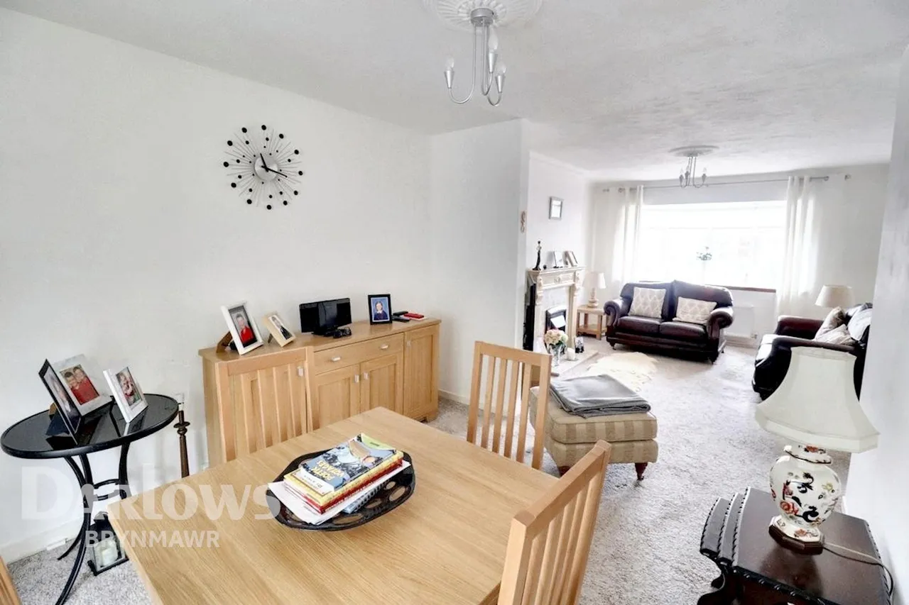 Llangattwg Close, Ebbw Vale, photo 8