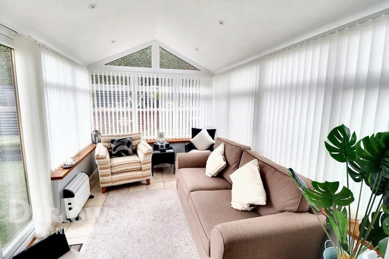 Llangattwg Close, Ebbw Vale, photo 2