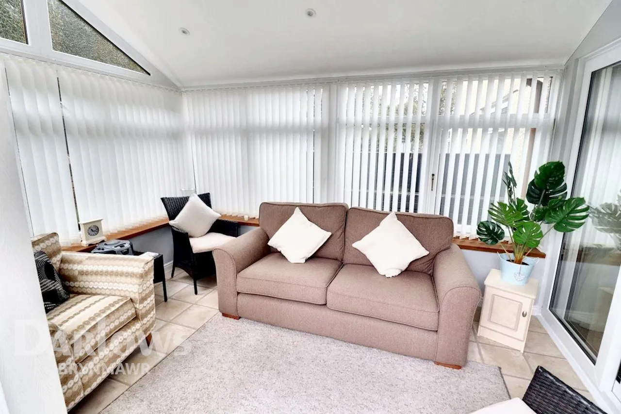 Llangattwg Close, Ebbw Vale, photo 12