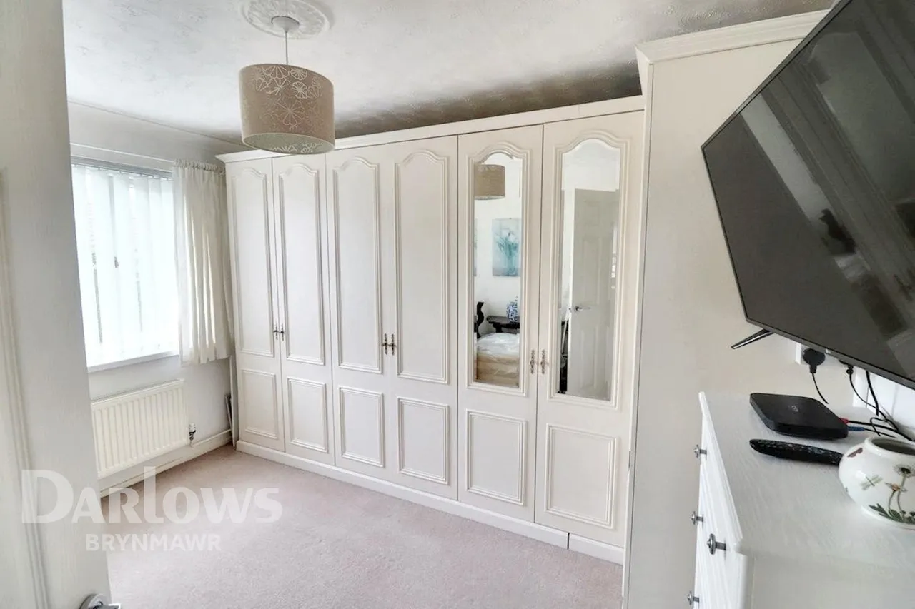 Llangattwg Close, Ebbw Vale, photo 16
