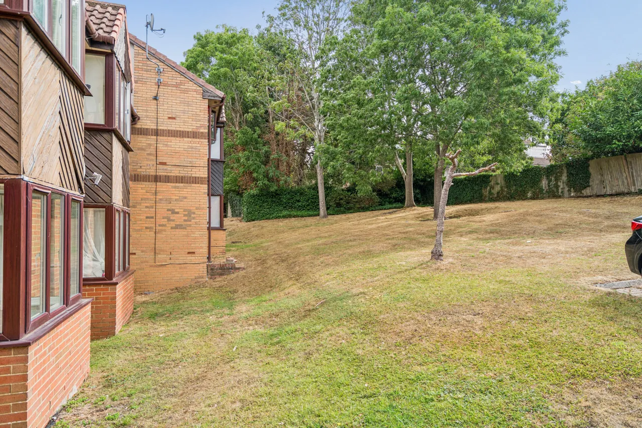 Richfield Road, Bushey, Bushey, WD23 4RP, photo 11