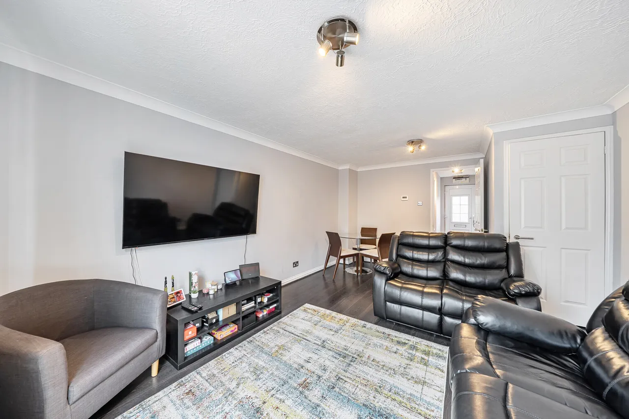 Thellusson Way, Rickmansworth, WD3, photo 3