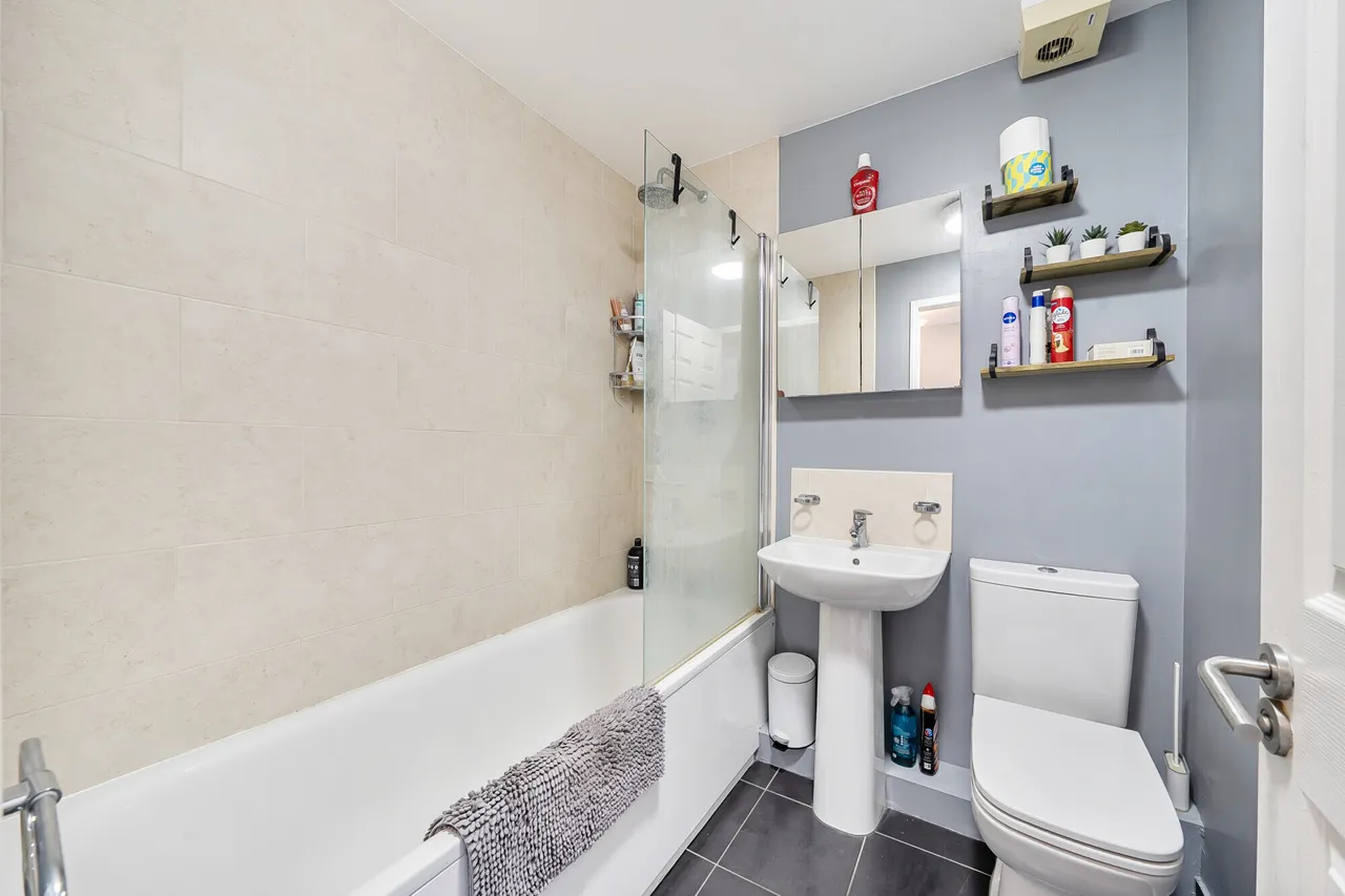 Thellusson Way, Rickmansworth, WD3, photo 9