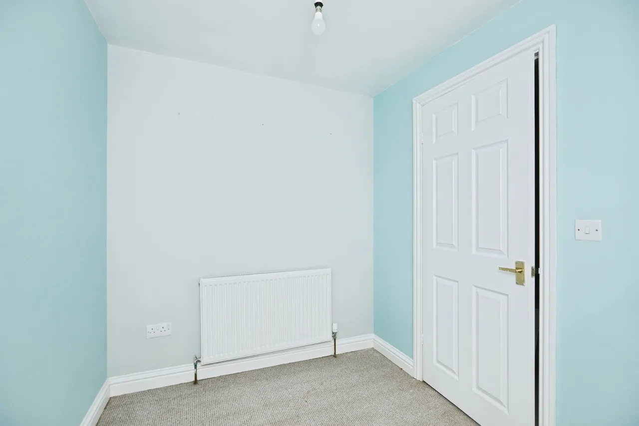 Pengelli Terrace, Blaenau Ffestiniog, LL41, photo 13