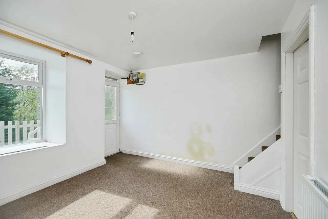 Pengelli Terrace, Blaenau Ffestiniog, LL41, photo 5