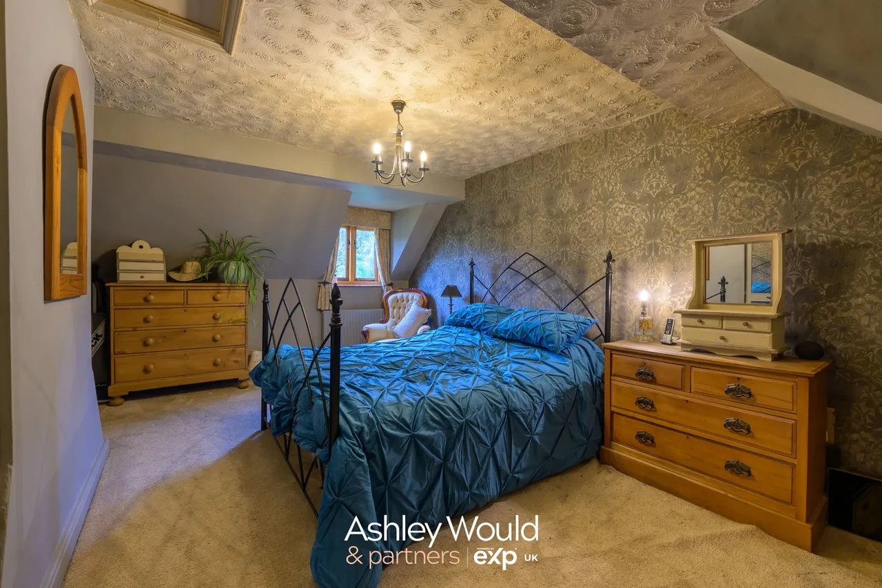 Sinton Lane, Ombersley, WR9, photo 16