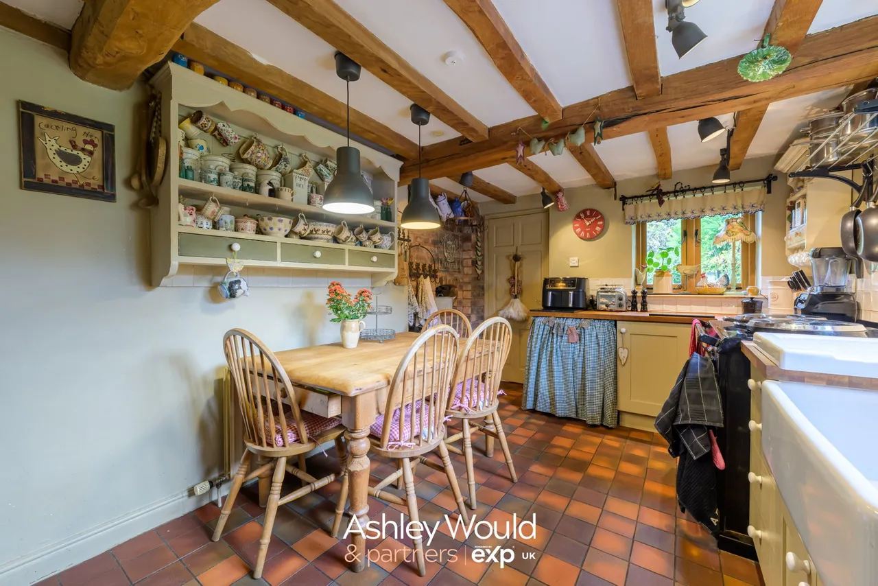 Sinton Lane, Ombersley, WR9, photo 4