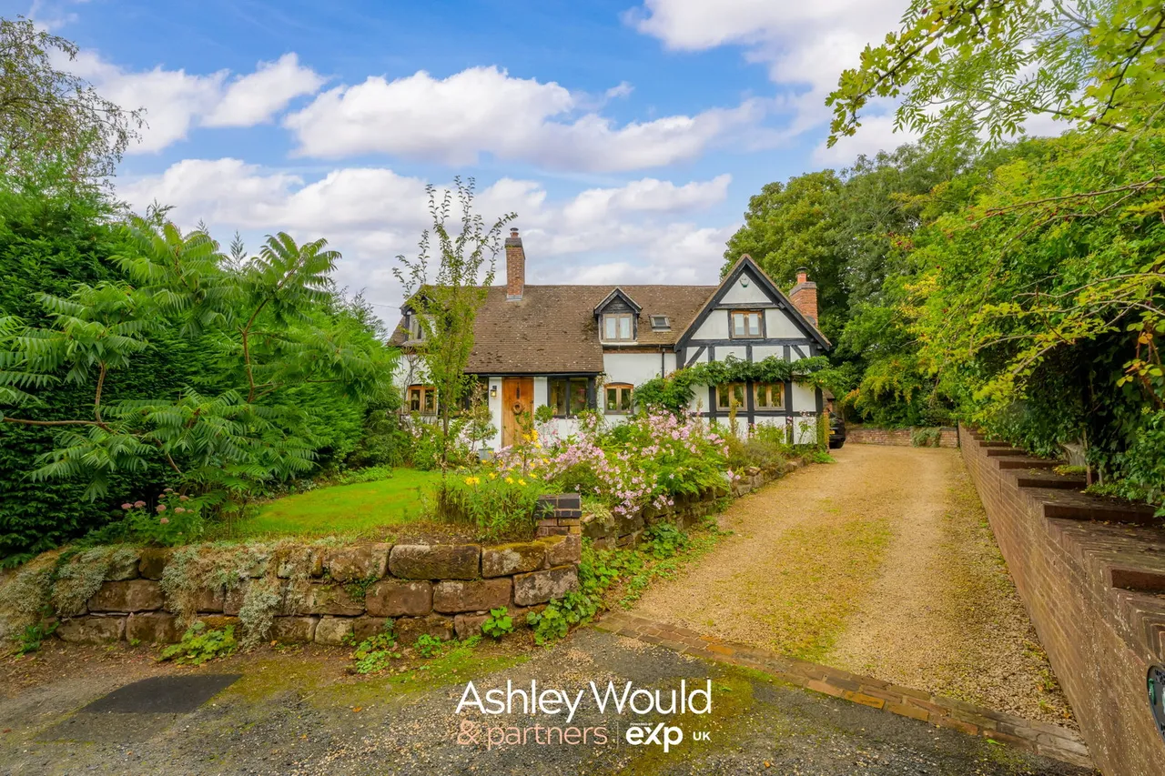 4 bed house for sale, Sinton Lane, Ombersley, WR9