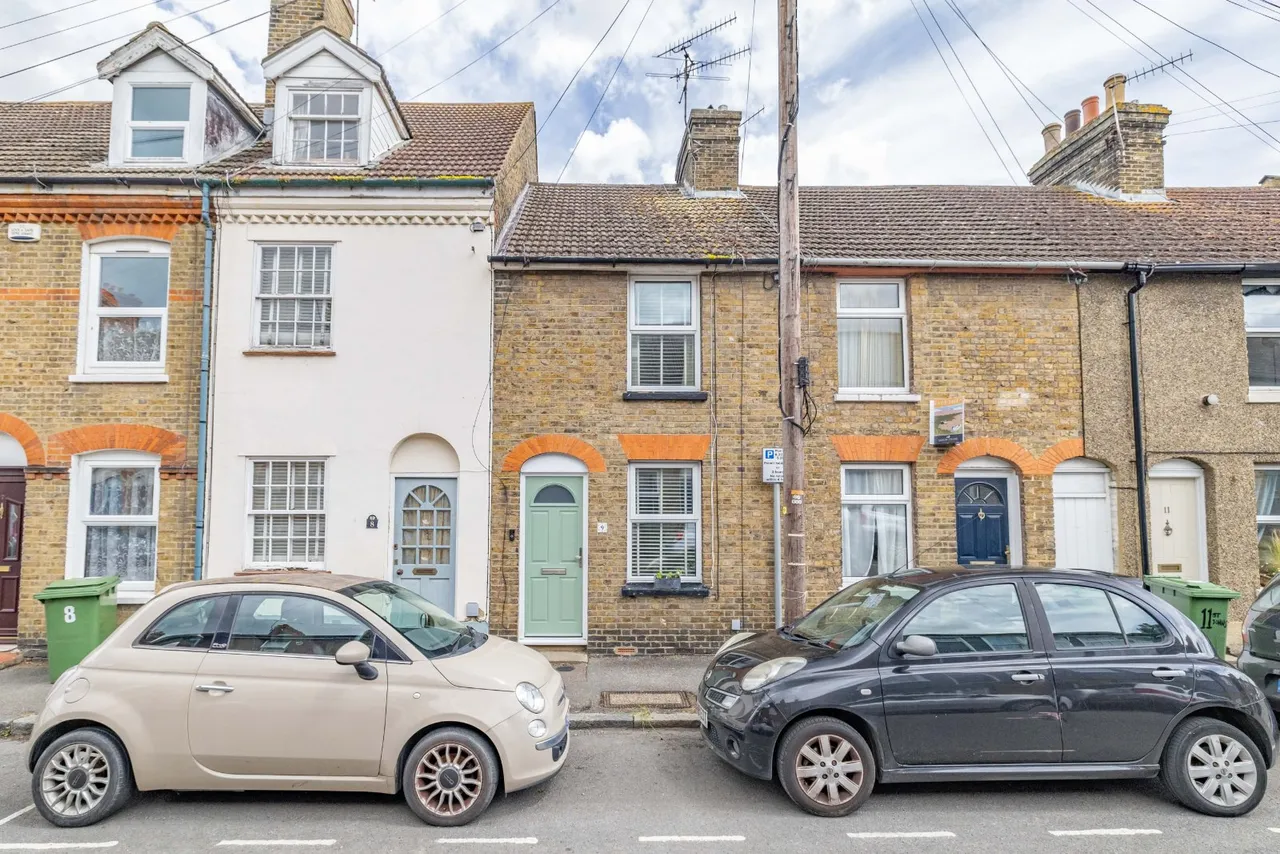 3 bed house for sale, St. Johns Road, Faversham, ME13