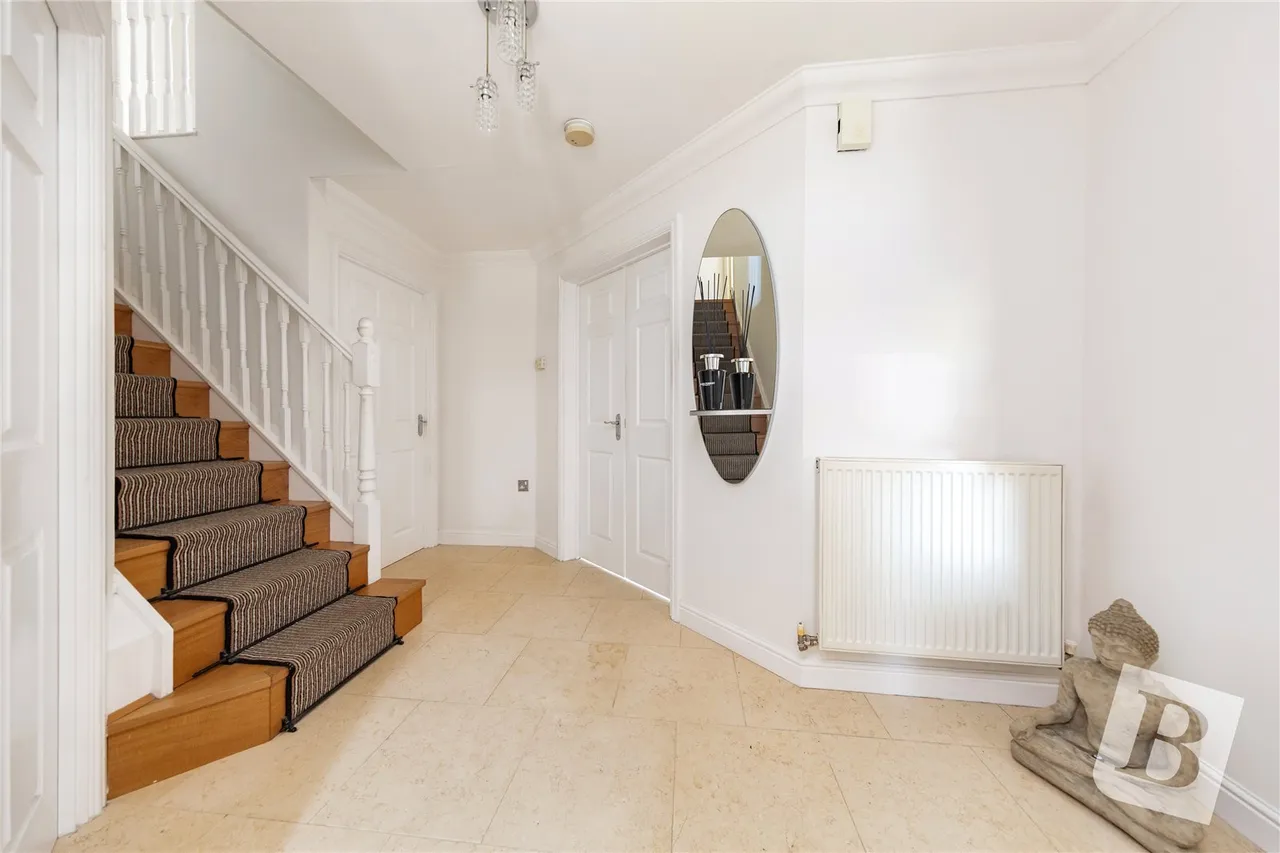 Ongar, CM5, photo 10