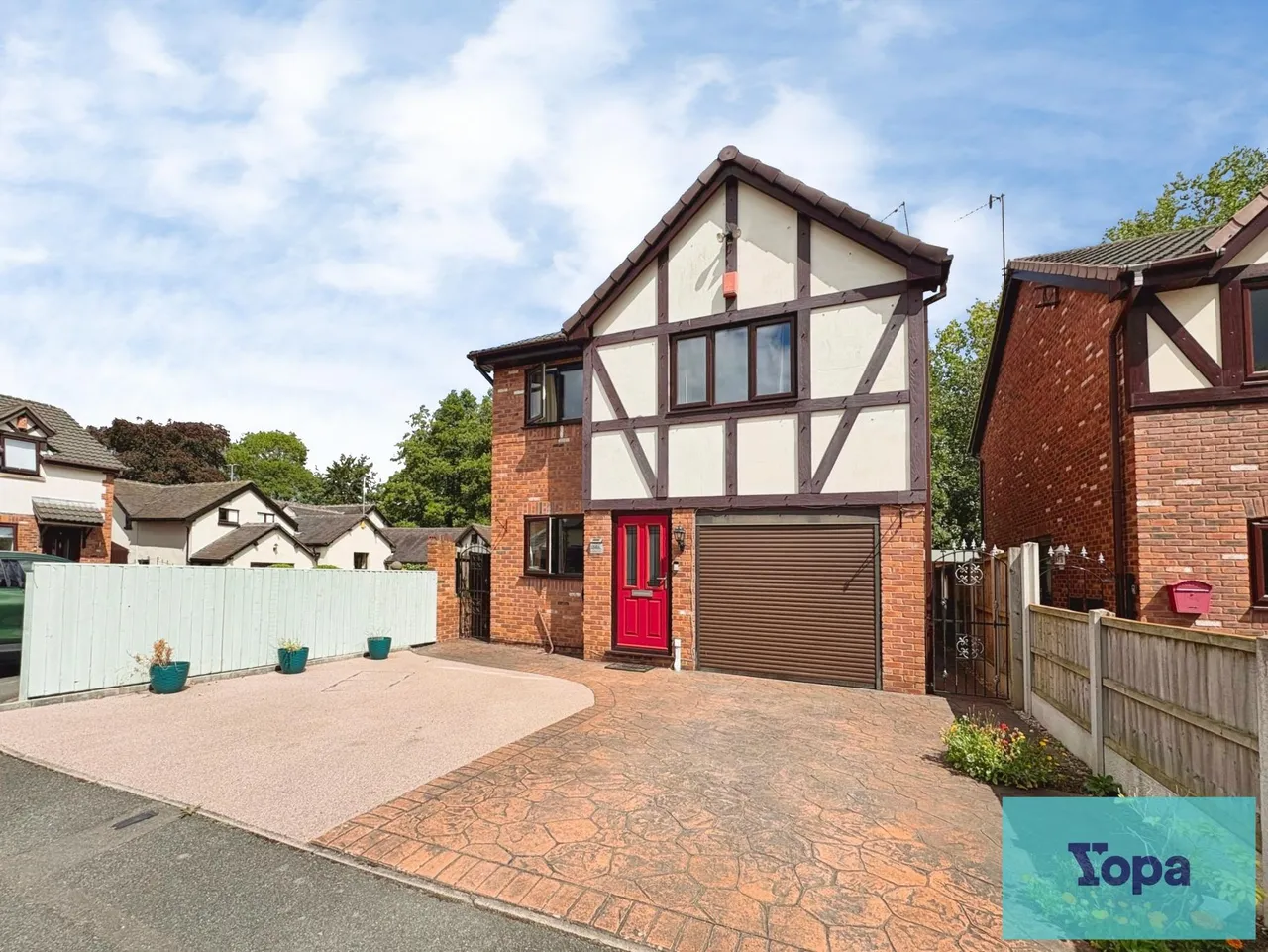 4 bed house for sale, Danebower Road, Trentham, ST4