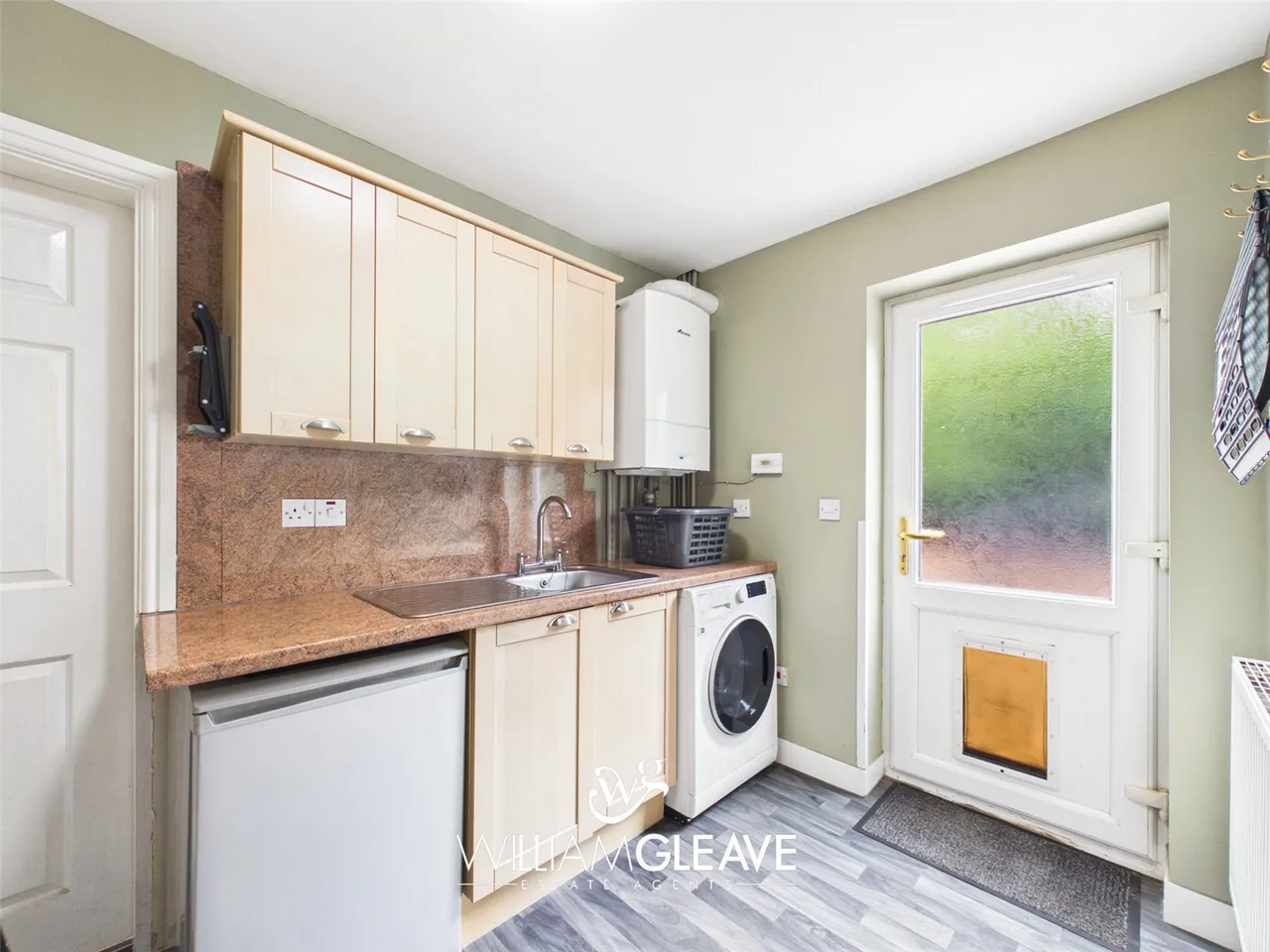 Pen Y Coed Road, Buckley, Flintshire, CH7 3ES, photo 11